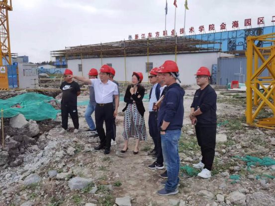 c114f548d9134f305a9ca37e3d7c6d4