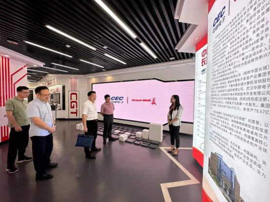 e5c19ca149172657542ced53a7183a3