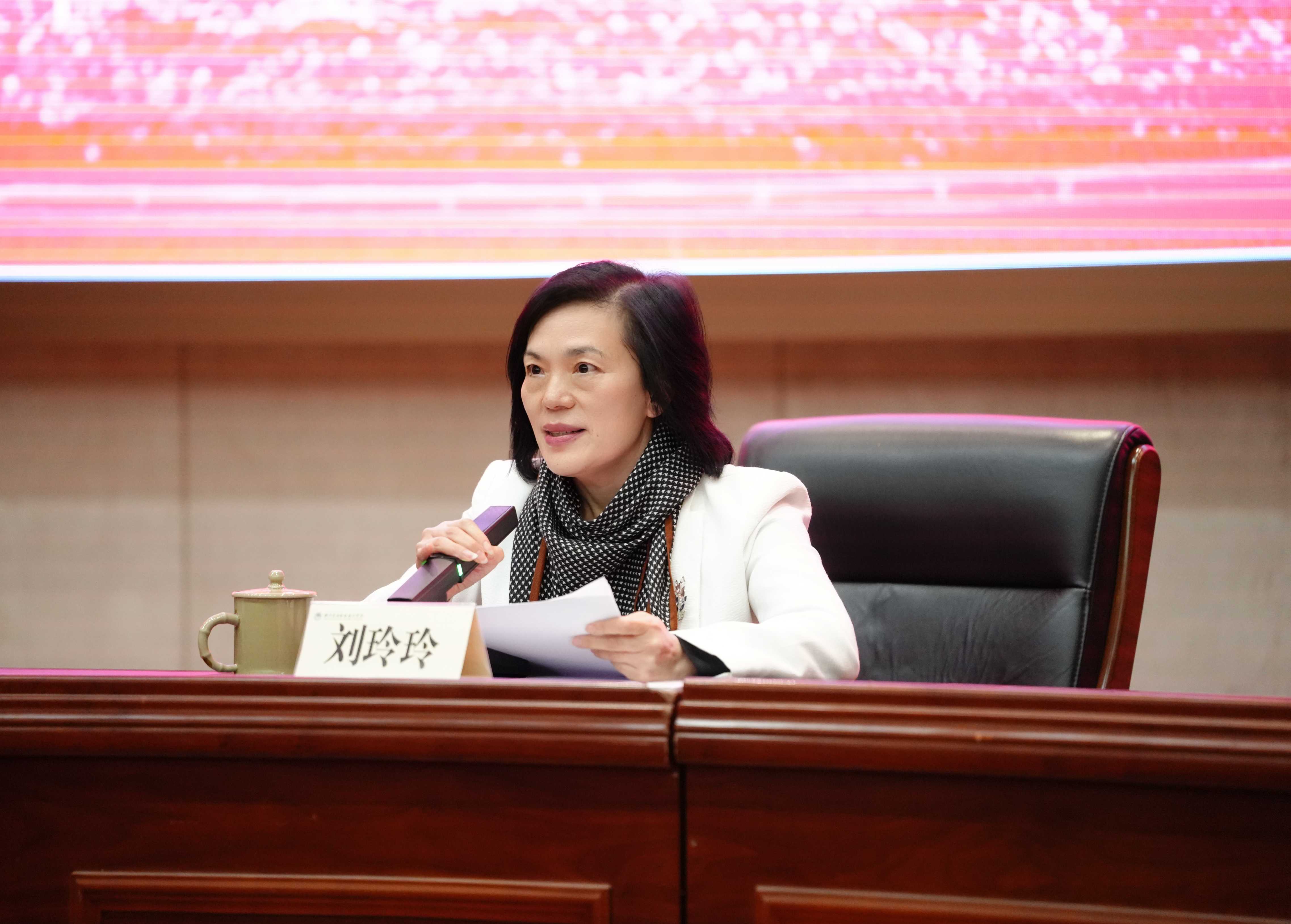 刘书记.jpg